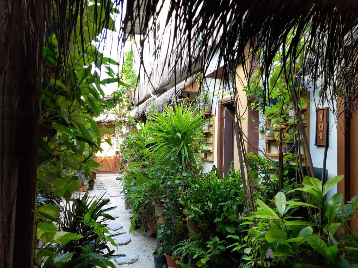 Maladiwa Beach & Spa Maafushi Dış mekan fotoğraf