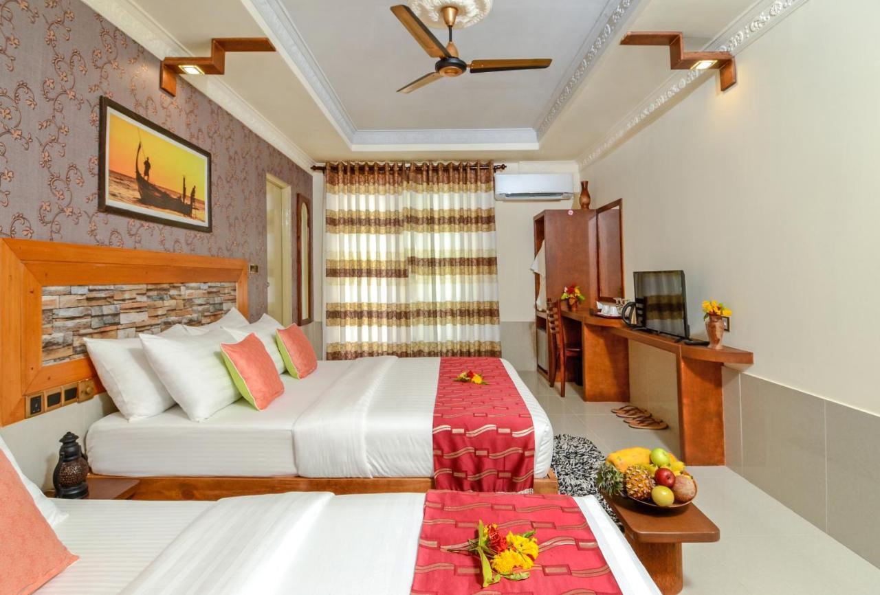 Maladiwa Beach & Spa Maafushi Dış mekan fotoğraf